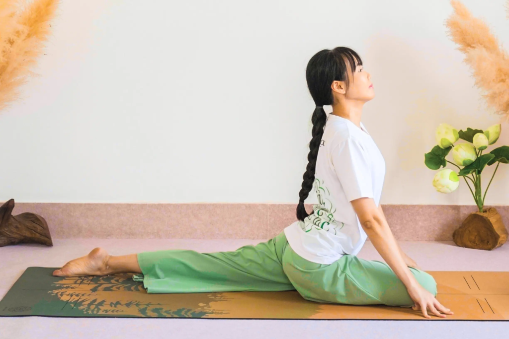 yoga for office worker