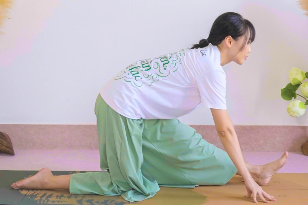 yoga for office worker